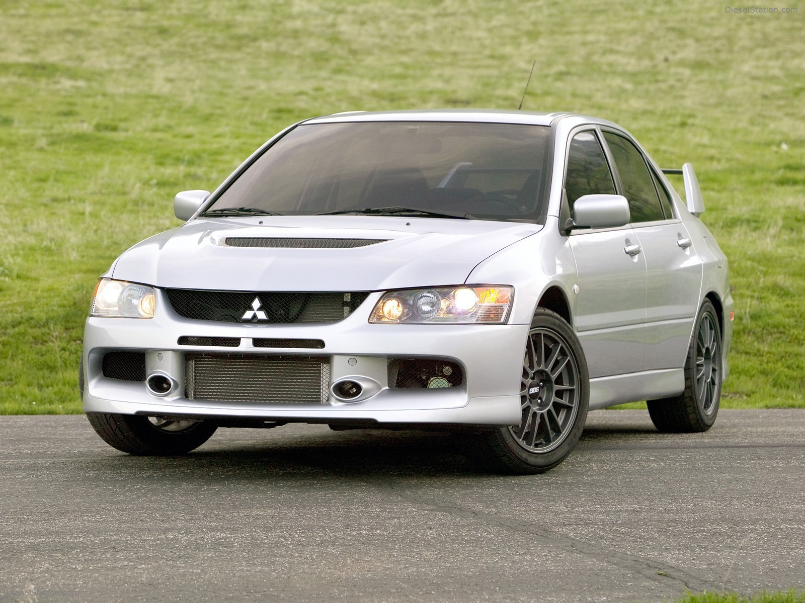 Mitsubishi Lancer EVO IX MR